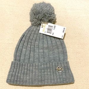 BNWT Michael Kors grey poof ribbed beanie